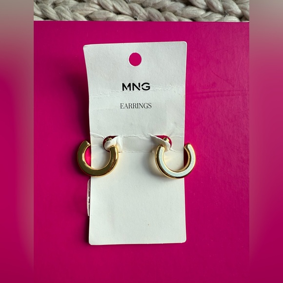 NWT Mango Gold (not real gold) Hoop Earrings - Picture 8 of 11